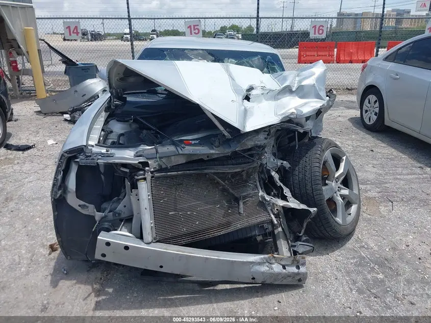 2011 CHEVROLET CAMARO 1LT