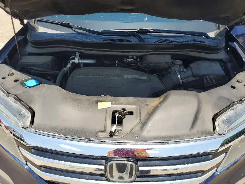2016 HONDA PILOT ELITE  