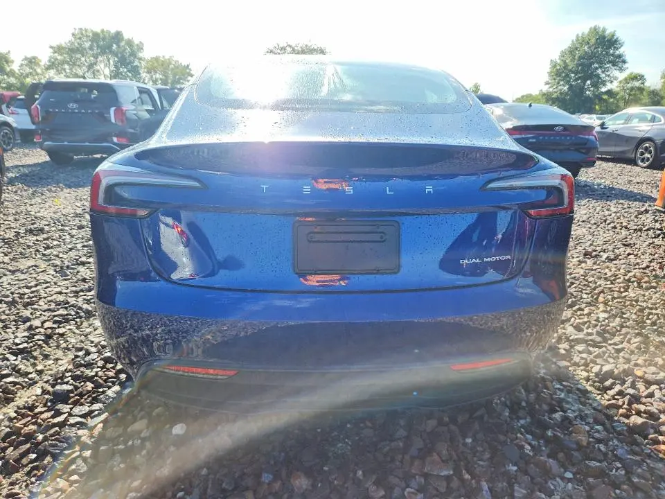 2024 TESLA MODEL 3   