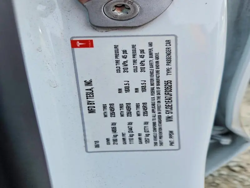 2018 TESLA MODEL 3   