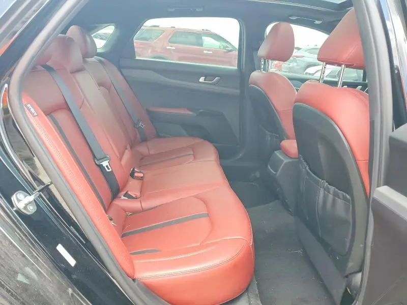 2024 KIA K5 GT LINE  