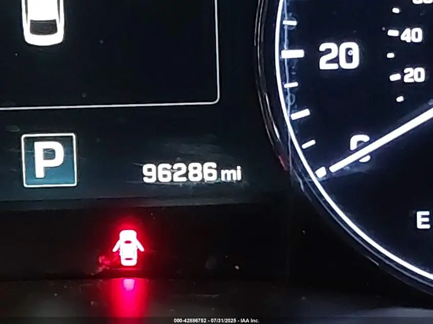 2015 HYUNDAI GENESIS 3.8