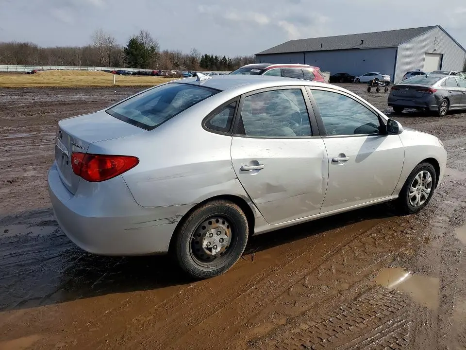 2010 HYUNDAI ELANTRA GLS  