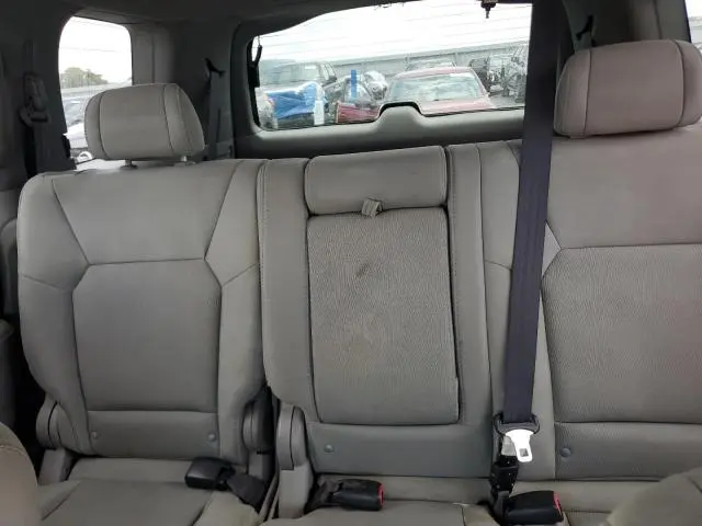 2010 HONDA PILOT LX  