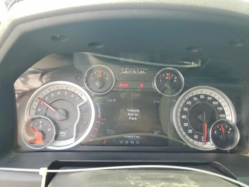 2014 RAM 1500 SLT  