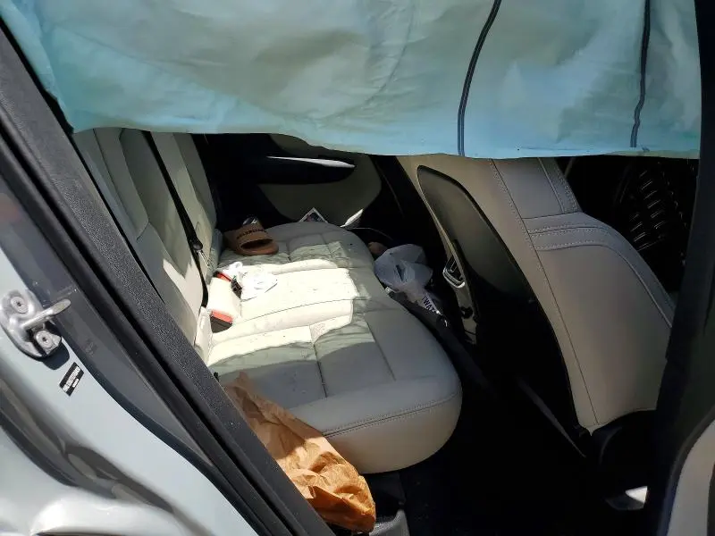 2026 VOLVO XC40 PLUS  