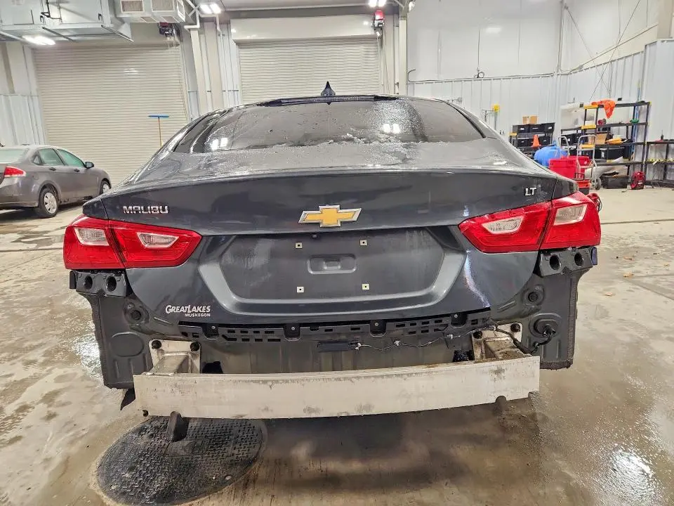 2017 CHEVROLET MALIBU LT  