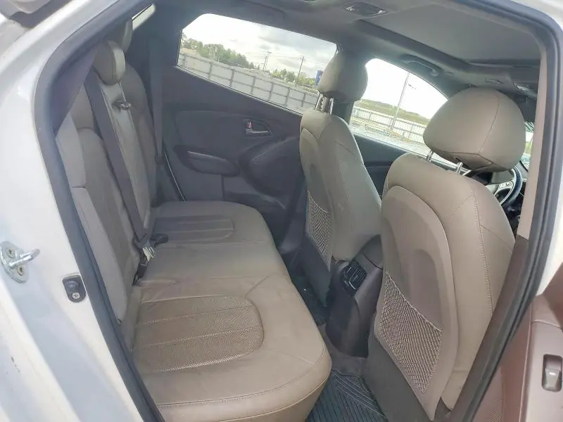 2015 HYUNDAI TUCSON LIMITED  