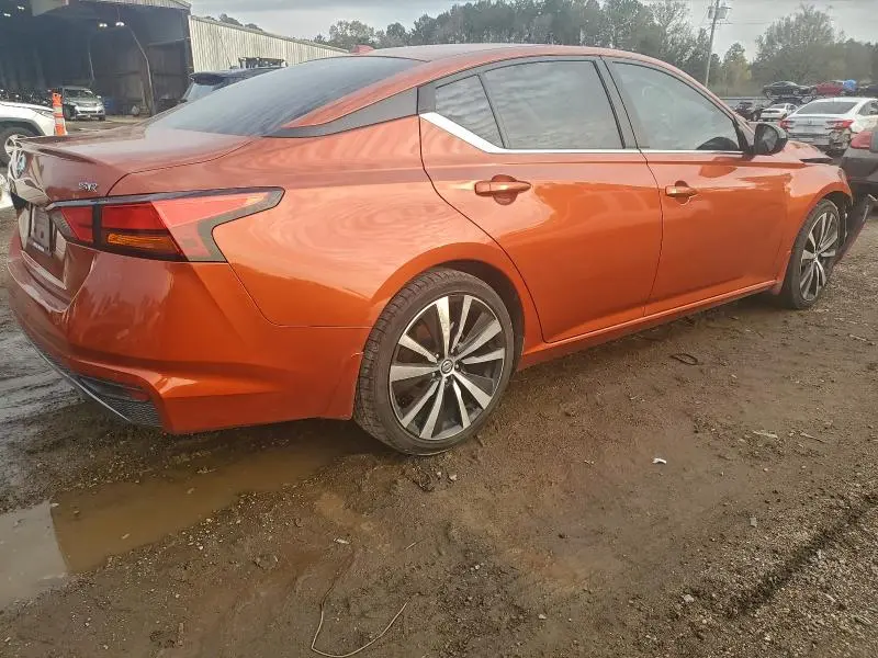2020 NISSAN ALTIMA SR  