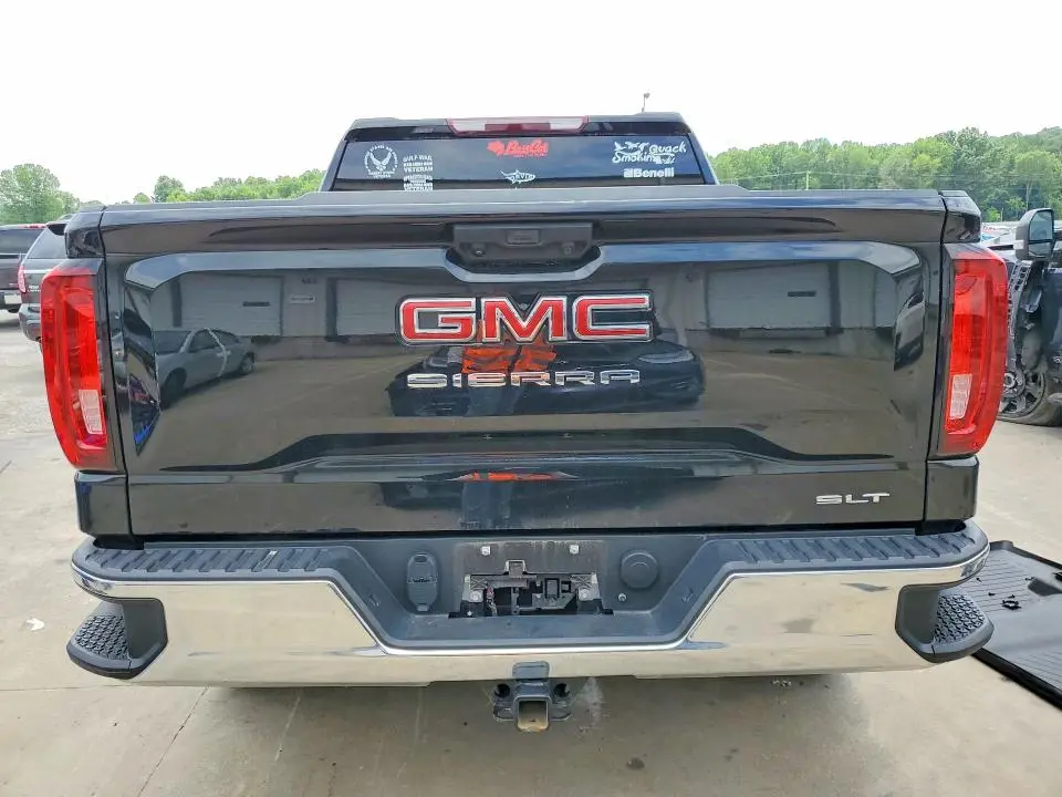 2024 GMC SIERRA K1500 SLT  