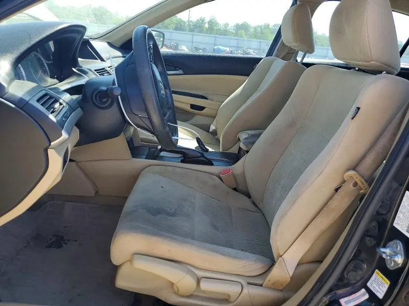 2011 HONDA ACCORD LX  