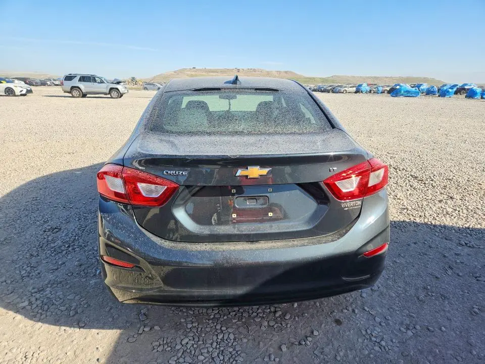 2018 CHEVROLET CRUZE LT  