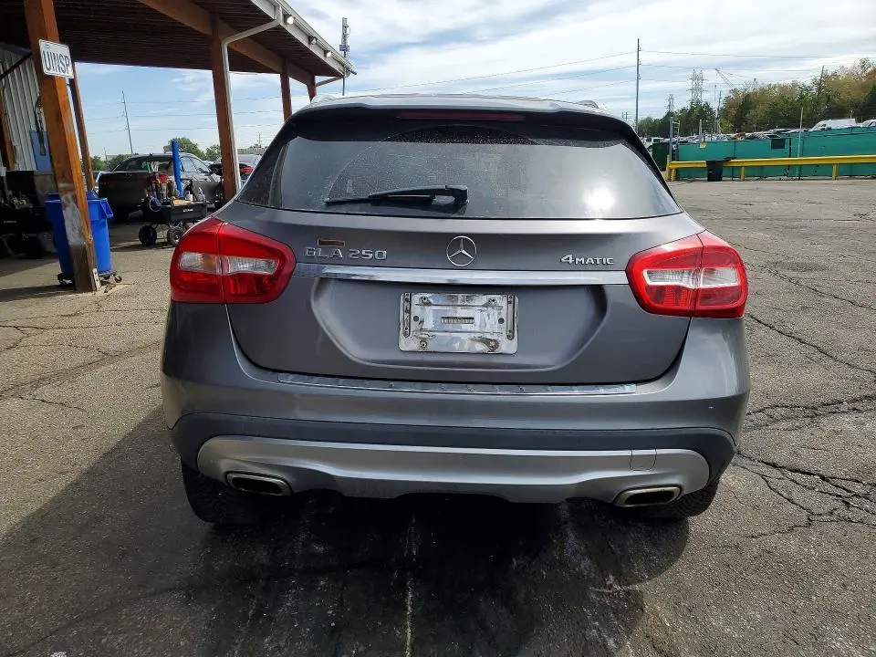 2017 MERCEDES-BENZ GLA 250 4MATIC  