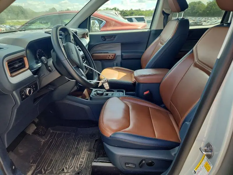 2024 FORD MAVERICK LARIAT  