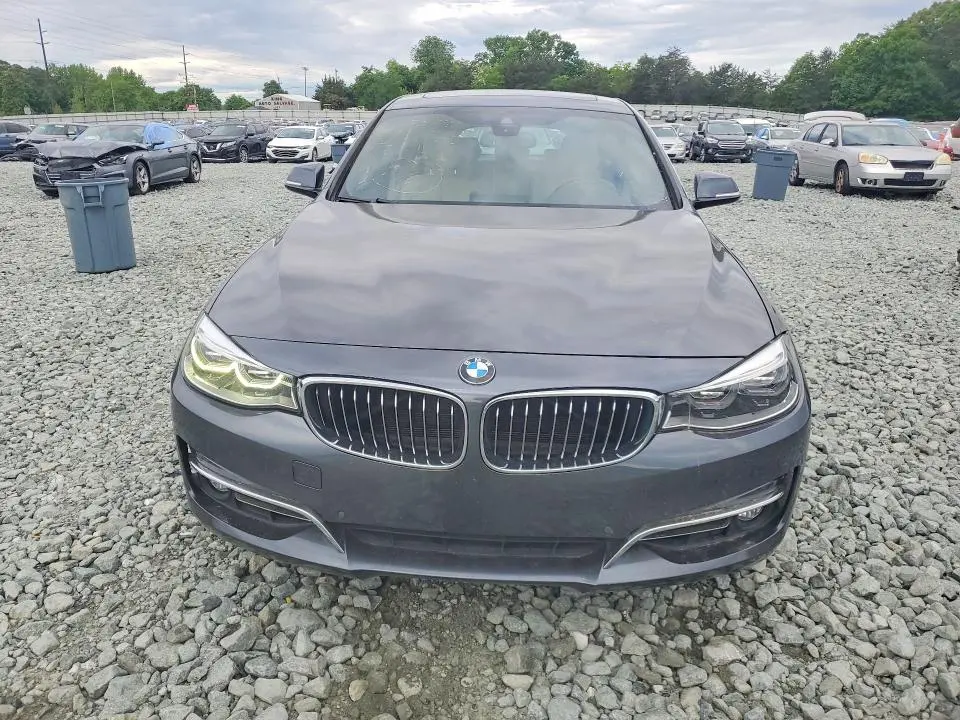 2019 BMW 330XI GT  