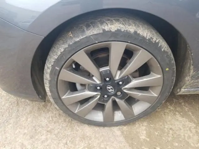 2018 HYUNDAI ELANTRA GT SPORT
