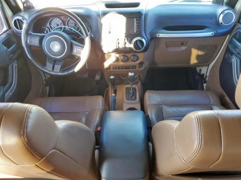 2012 JEEP WRANGLER UNLIMITED SAHARA  