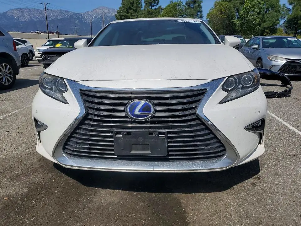 2016 LEXUS ES 300H BASE  