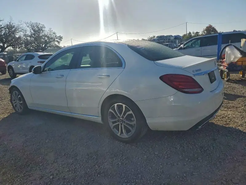 2018 MERCEDES-BENZ C 300  