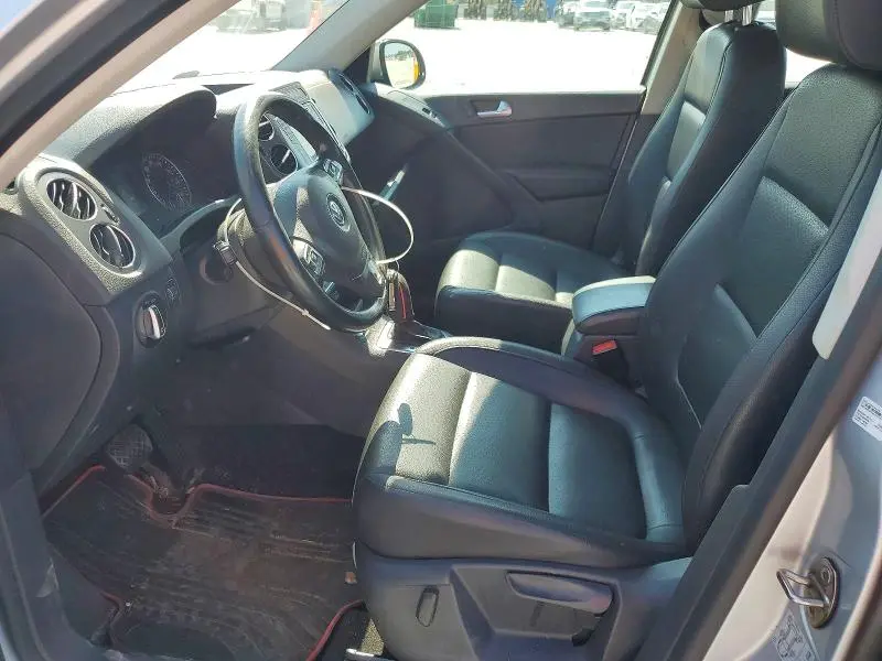2016 VOLKSWAGEN TIGUAN S  