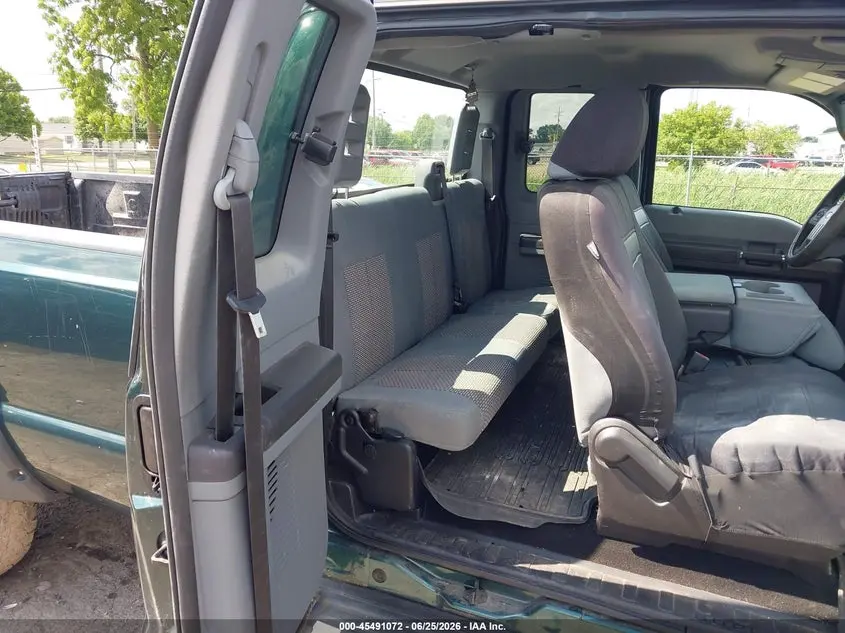 2011 FORD SUPER DUTY F-250 SRW LARIAT/XL/XLT