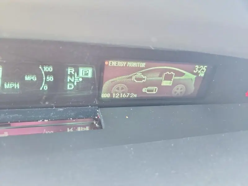 2015 TOYOTA PRIUS THREE  