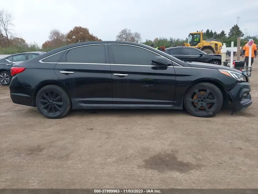 2017 HYUNDAI SONATA LIMITED