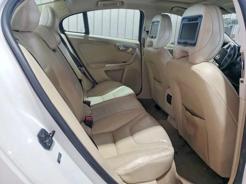 2012 VOLVO S60 T5  