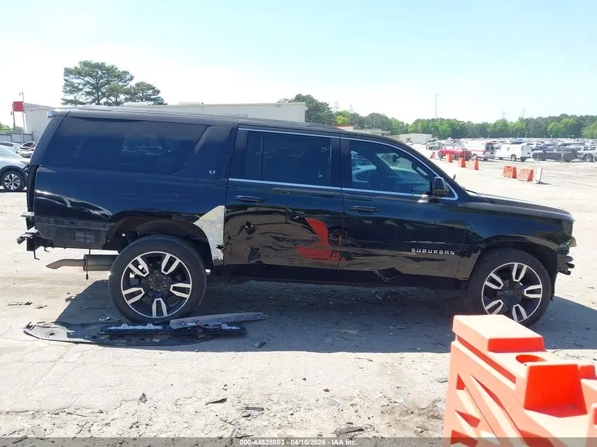 2019 CHEVROLET SUBURBAN LT