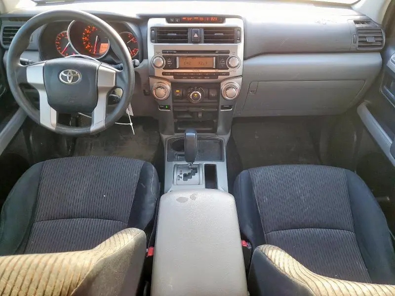 2011 TOYOTA 4RUNNER SR5  