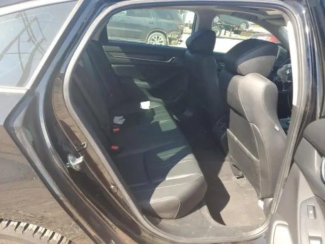 2020 HONDA ACCORD TOURING  