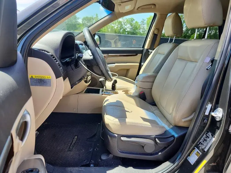 2012 HYUNDAI SANTA FE GLS  