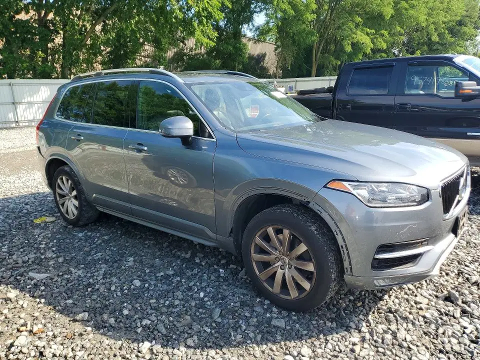2016 VOLVO XC90 T6  