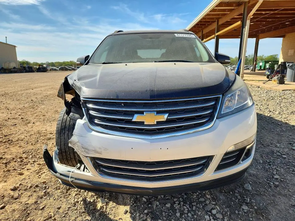2013 CHEVROLET TRAVERSE LT  