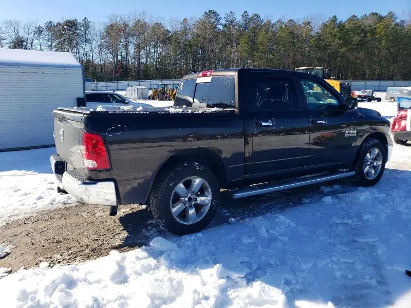 2014 RAM 1500 SLT  
