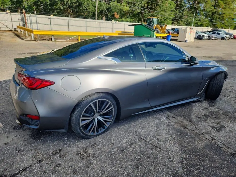 2017 INFINITI Q60 PREMIUM  