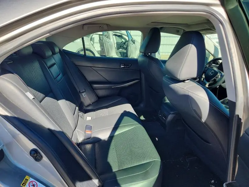 2015 LEXUS IS 250  