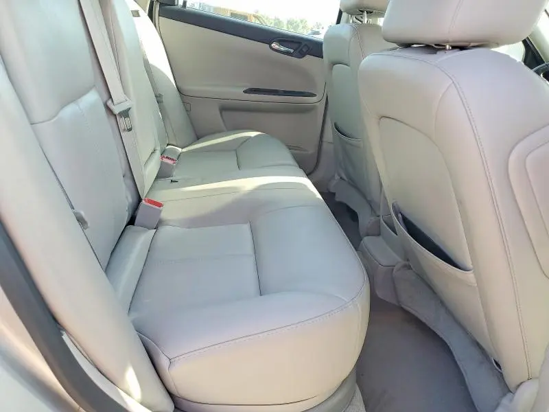 2011 CHEVROLET IMPALA LT  