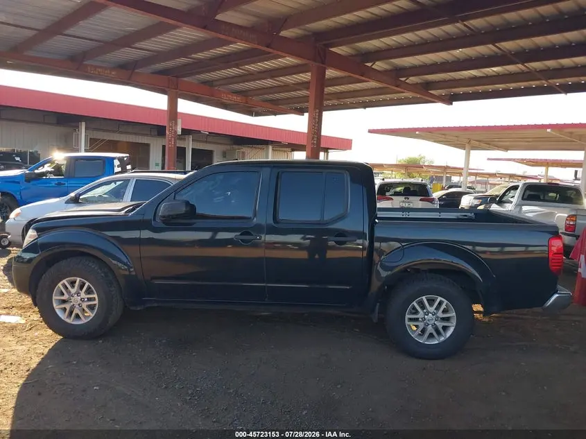 2016 NISSAN FRONTIER SV