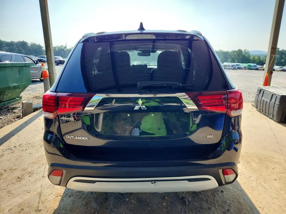 2020 MITSUBISHI OUTLANDER SE  