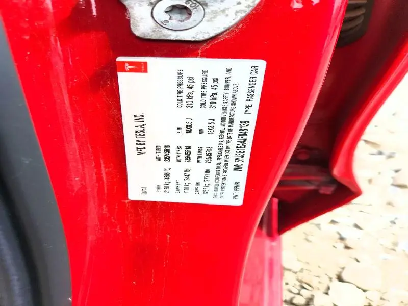 2018 TESLA MODEL 3   