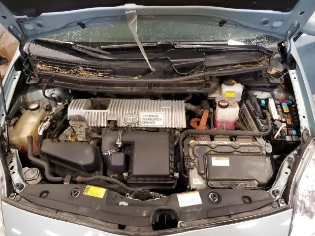 2015 TOYOTA PRIUS   
