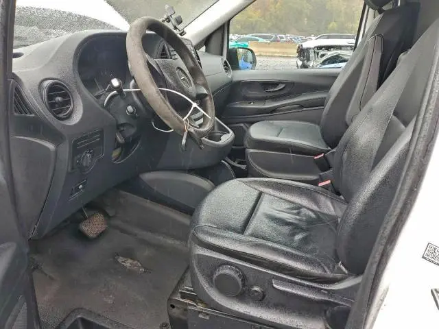 2016 MERCEDES-BENZ METRIS   