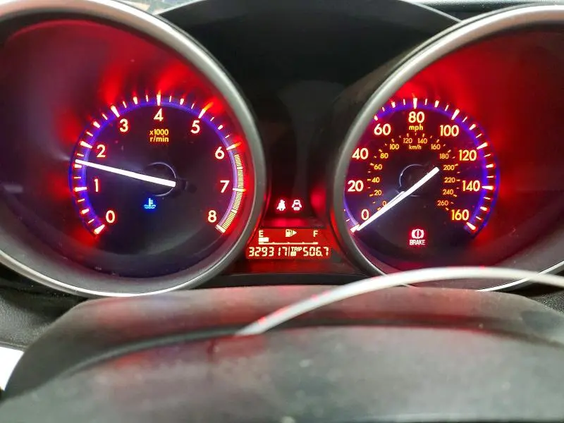 2011 MAZDA 3 S  