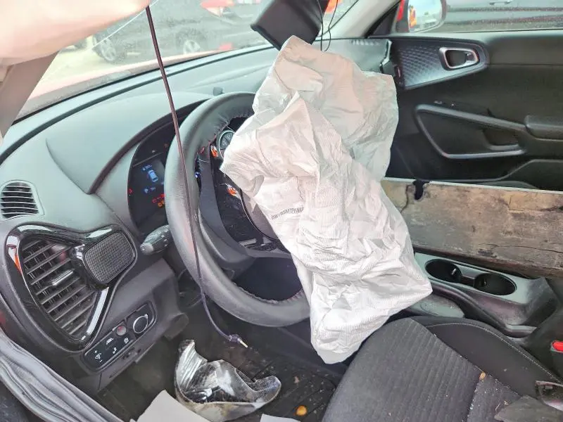 2022 KIA SOUL S  