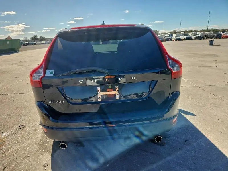 2013 VOLVO XC60 3.2  