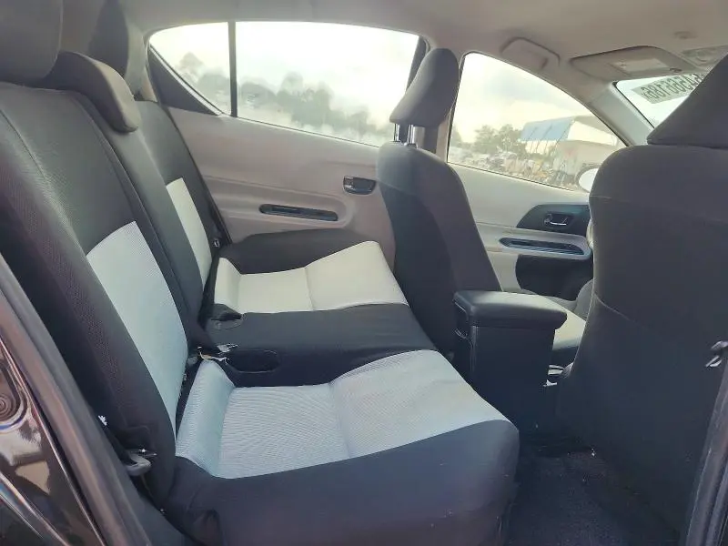 2012 TOYOTA PRIUS C TWO  