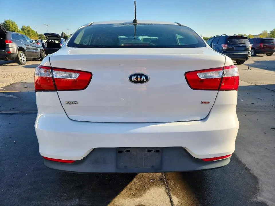 2016 KIA RIO LX  