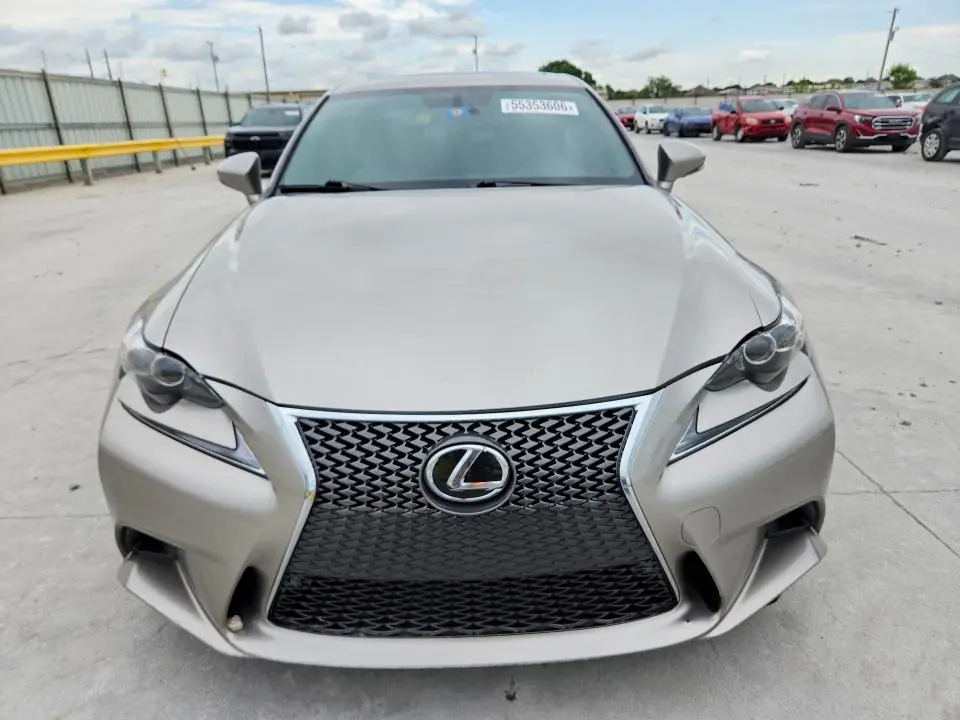2016 LEXUS IS   