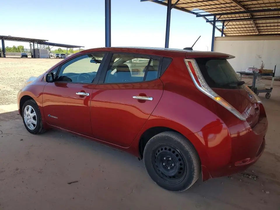 2015 NISSAN LEAF S  